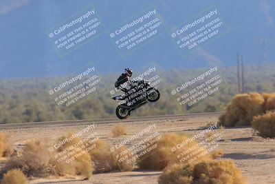 media/Dec-16-2023-CVMA (Sat) [[bb38a358a2]]/Race 9 500 Supersport-350 Supersport/